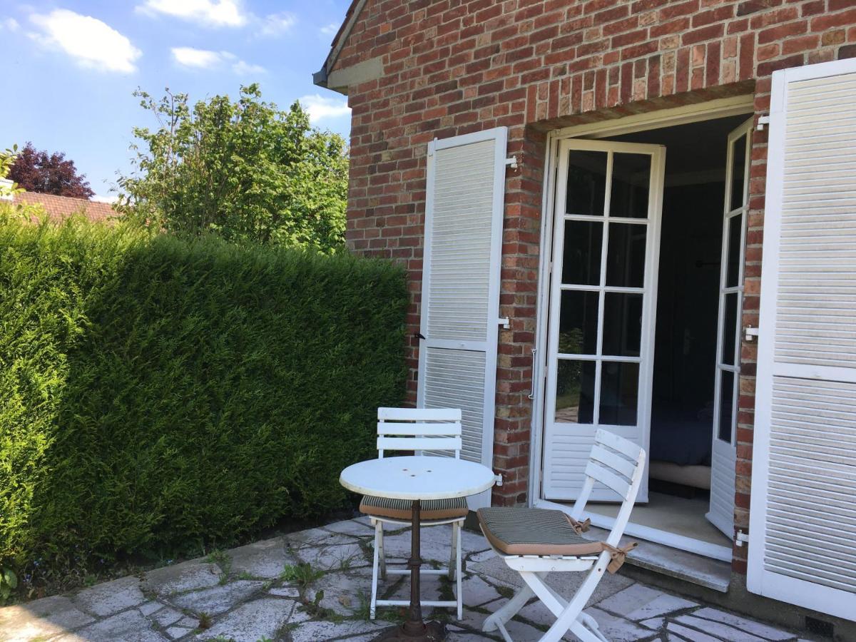 Bed and Breakfast Les Jardins De Beaumont Hem Экстерьер фото