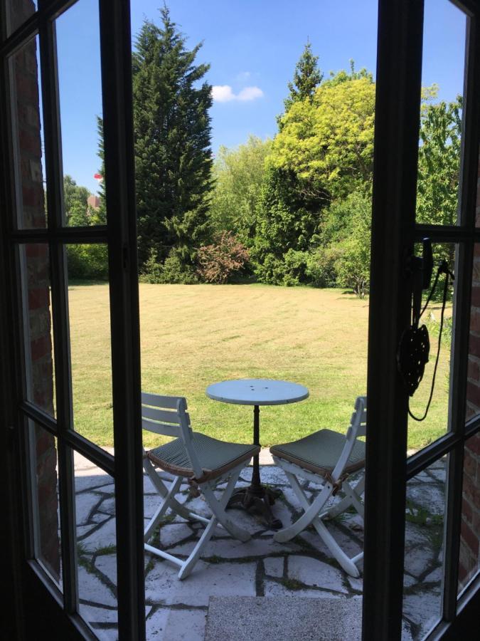 Bed and Breakfast Les Jardins De Beaumont Hem Экстерьер фото